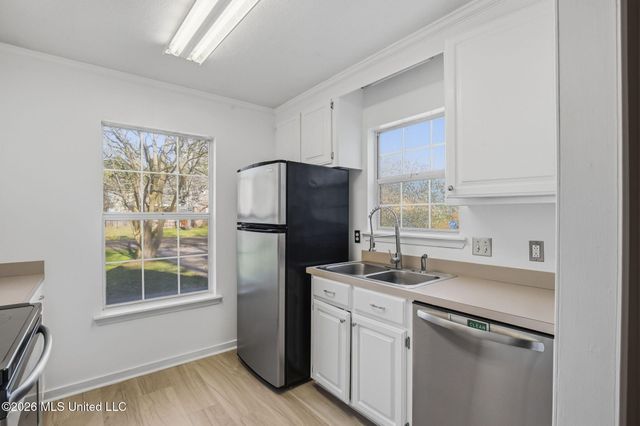 3037 Willow Drive, Brandon, MS 39042