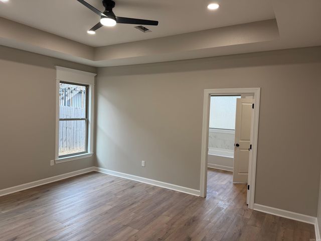 1917 Hidden Creek Drive, Sherwood, AR 72120