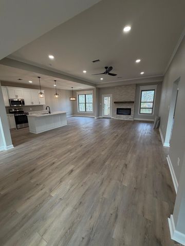 1917 Hidden Creek Drive, Sherwood, AR 72120