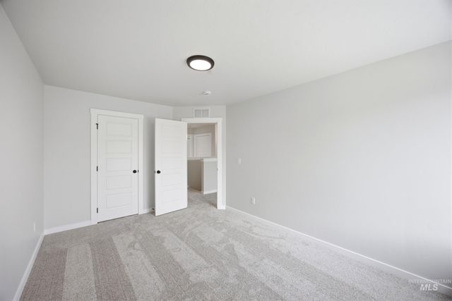 9414 W Cosmic St, Nampa, ID 83687
