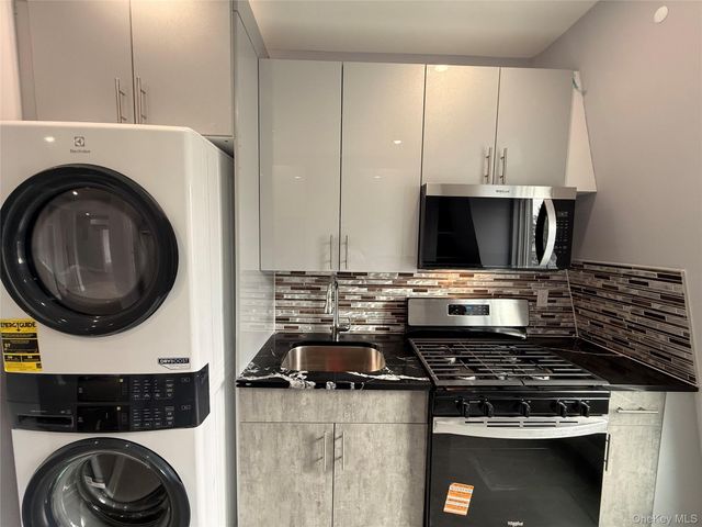 222 Primrose Avenue 3, Mount Vernon, NY 10552