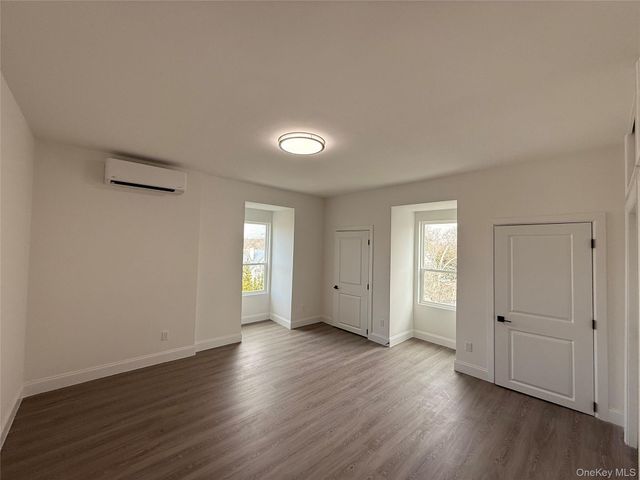 222 Primrose Avenue 3, Mount Vernon, NY 10552