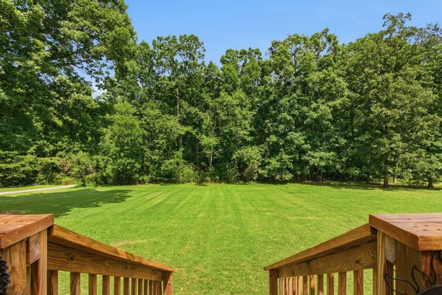 131 Pin Oaks Ln, Hohenwald, TN 38462