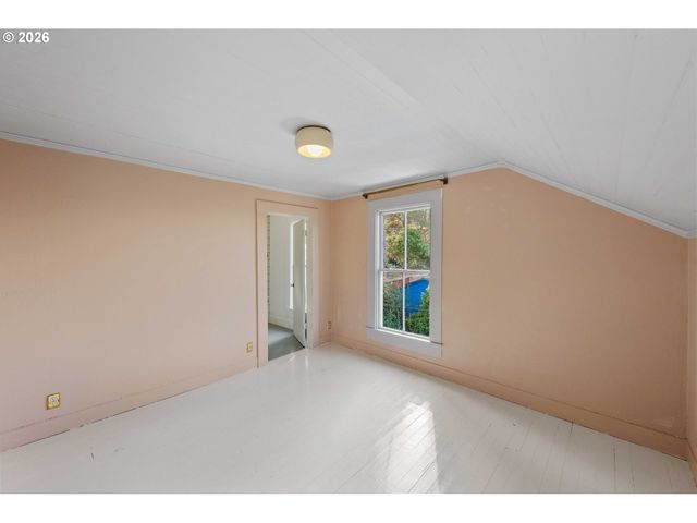 57586 PARKERSBURG Rd, Bandon, OR 97411