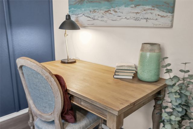 308 Cadbury Drive, Euless, TX 76040