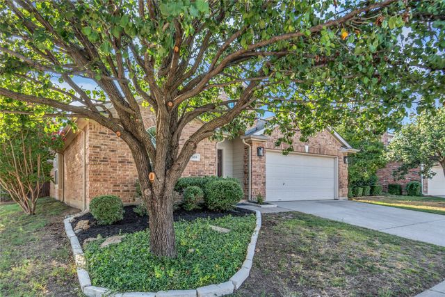 308 Cadbury Drive, Euless, TX 76040