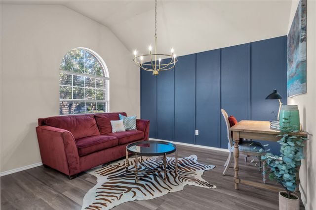 308 Cadbury Drive, Euless, TX 76040