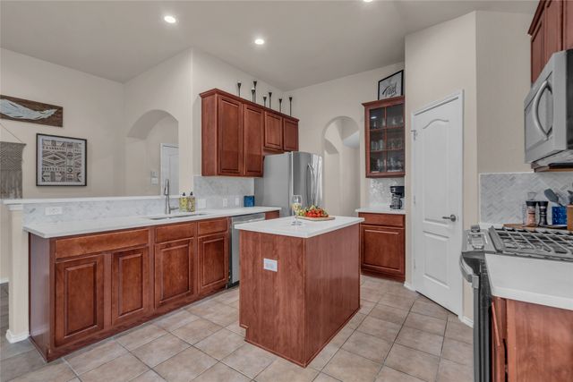 308 Cadbury Drive, Euless, TX 76040