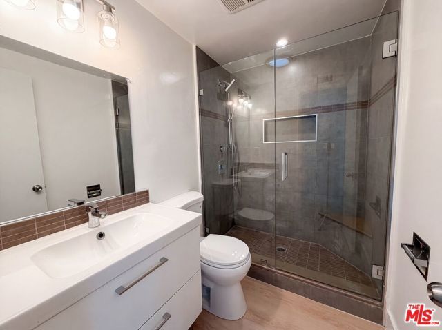 19016 Felbridge Street, Canyon Country (santa Clarita), CA 91351