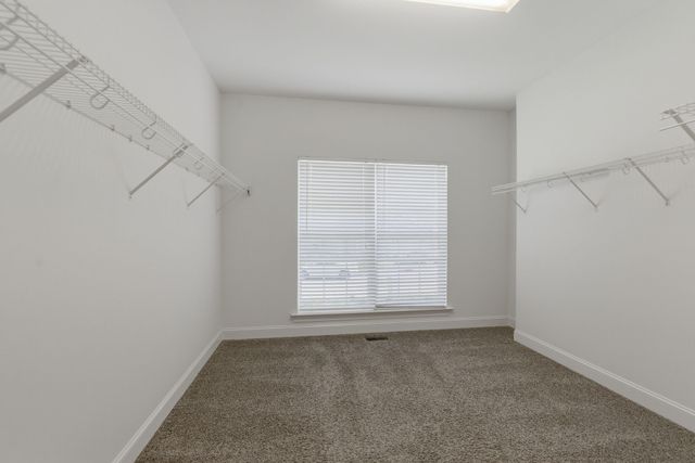 9706 Valley Springs Dr, Brentwood, TN 37027