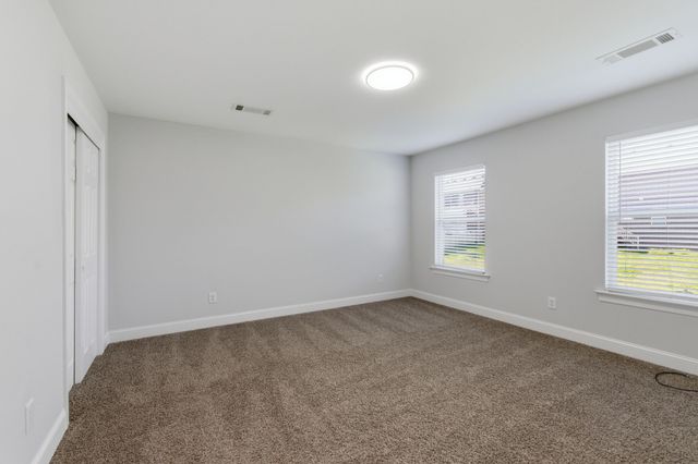 9706 Valley Springs Dr, Brentwood, TN 37027