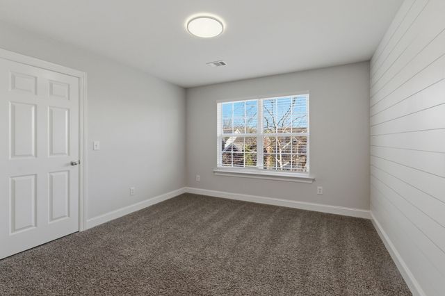 9706 Valley Springs Dr, Brentwood, TN 37027