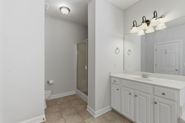9706 Valley Springs Dr, Brentwood, TN 37027