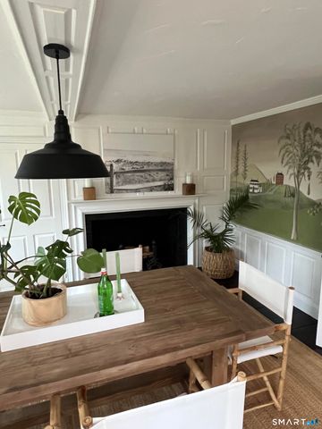 450 Harbor Road, Fairfield, CT 06890