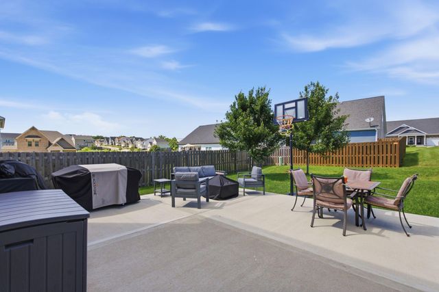 146 Dove Run Circle, Georgetown, KY 40324