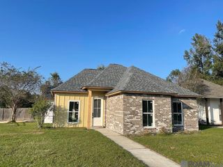 17011 River Birch Ave, Greenwell Springs, LA 70739