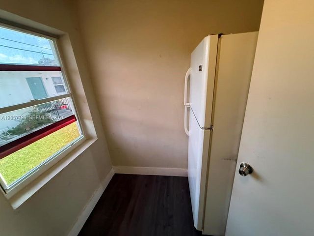 2140 NW 24th Street 2, Miami, FL 33142