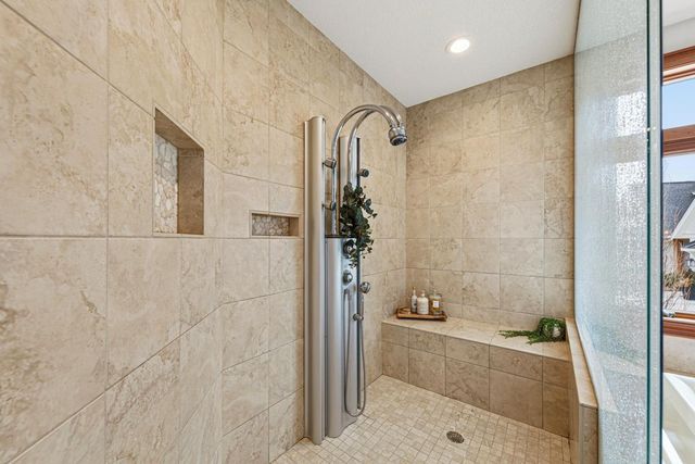 16027 Northwood Road NW, Prior Lake, MN 55372