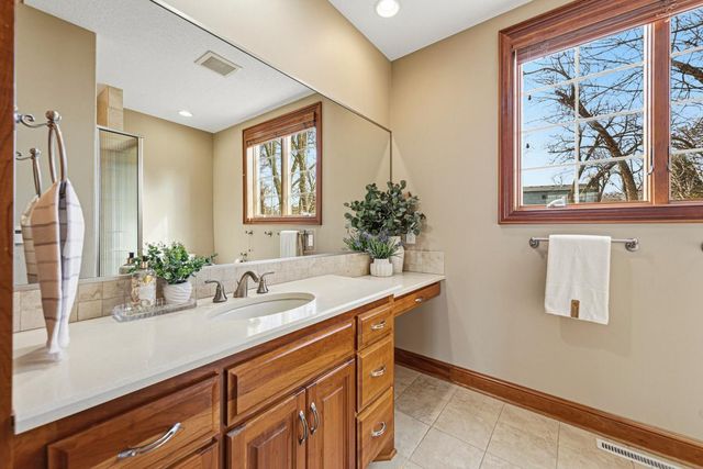 16027 Northwood Road NW, Prior Lake, MN 55372