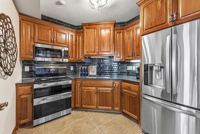 16027 Northwood Road NW, Prior Lake, MN 55372