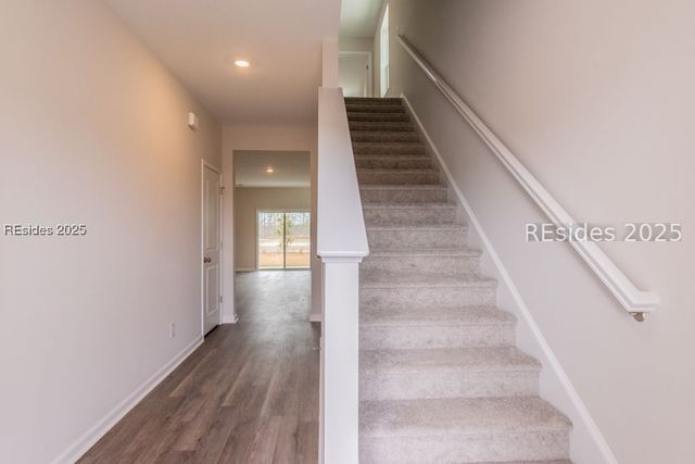 330 Dreher Dr, Hardeeville, SC 29927