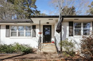 160 Pine Valley Drive, Athens, GA 30606