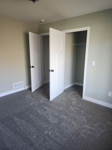 414 Knollwood Avenue, Saint Croix Falls, WI 54024