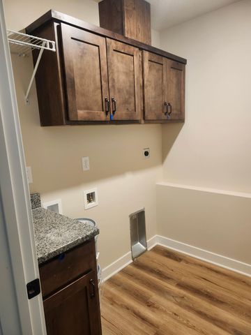 414 Knollwood Avenue, Saint Croix Falls, WI 54024