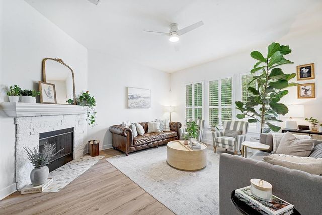 7721 Haggans LN, Austin, TX 78739