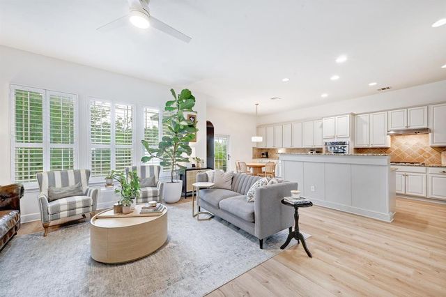 7721 Haggans LN, Austin, TX 78739