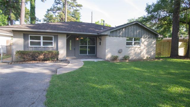 322 Broad Ripple Drive, Houston, TX 77336