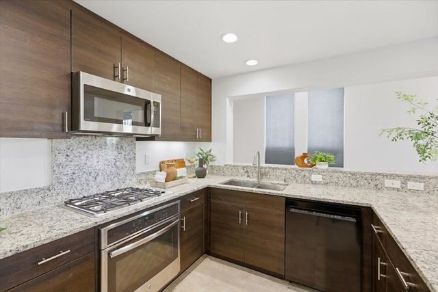 1989 Trento Loop, Milpitas, CA 95035