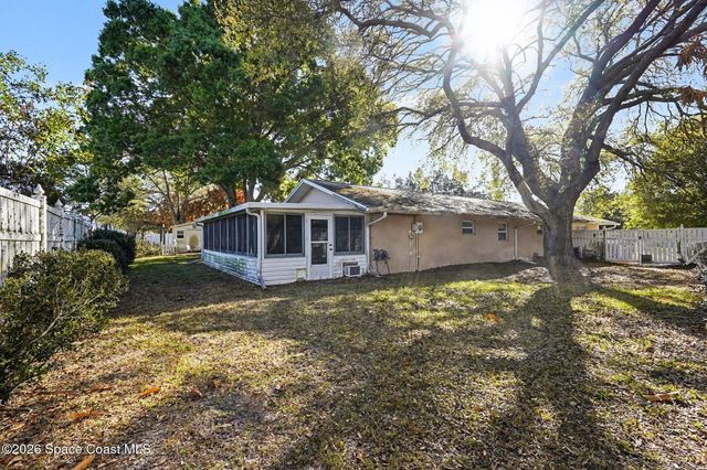 1351 Cherry Hills Road NE, Palm Bay, FL 32905