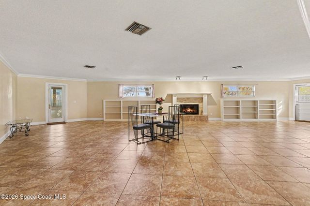 1351 Cherry Hills Road NE, Palm Bay, FL 32905