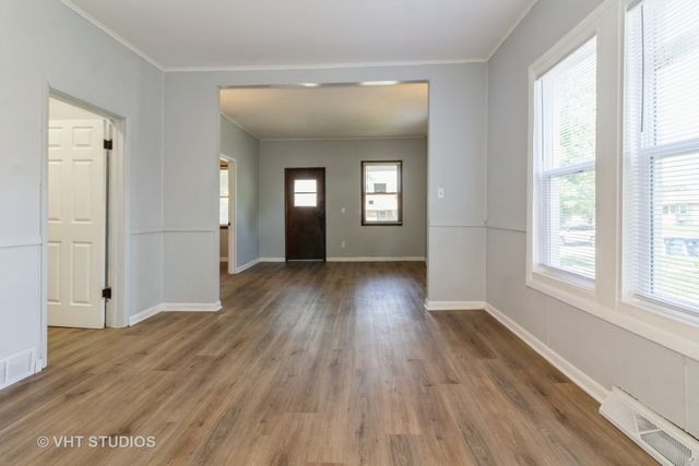 92 W 37th Street, Steger, IL 60475