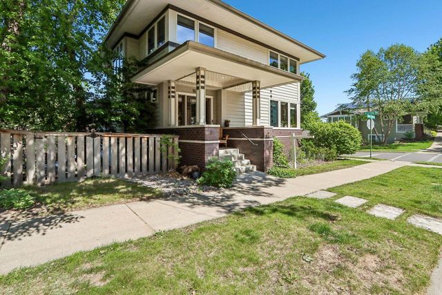 3324 Glacier Ridge Road, Middleton, WI 53562