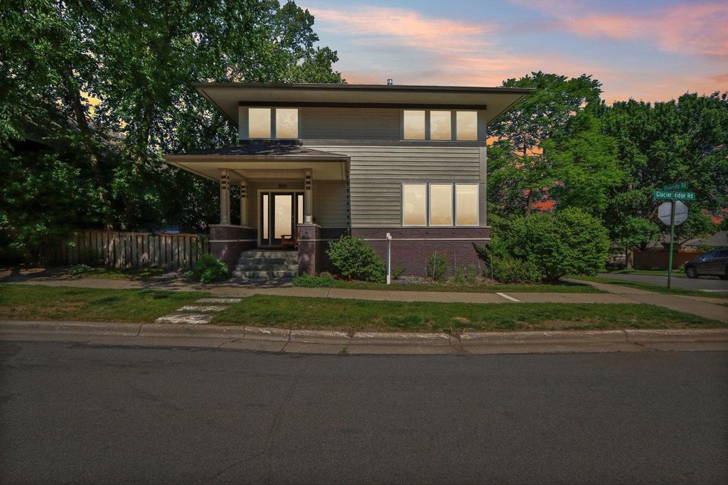 3324 Glacier Ridge Road, Middleton, WI 53562