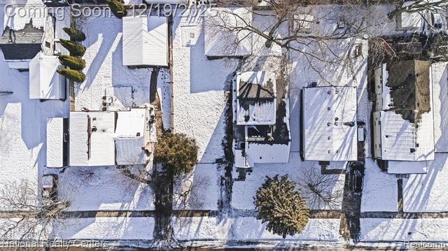 341 Tecumseh Street, Clawson, MI 48017