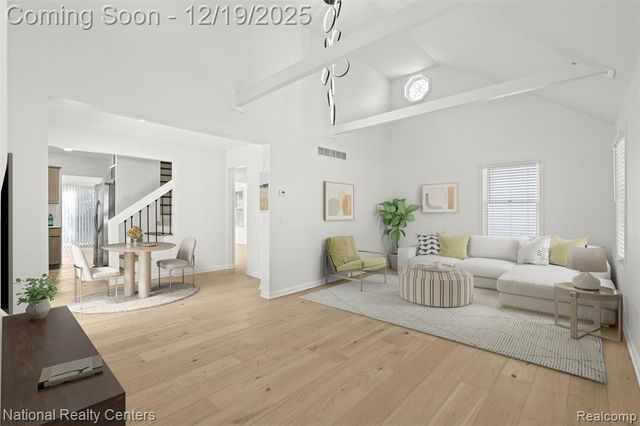 341 Tecumseh Street, Clawson, MI 48017