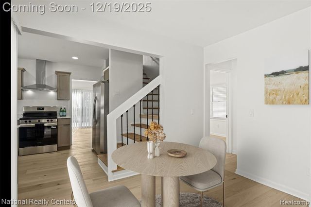 341 Tecumseh Street, Clawson, MI 48017