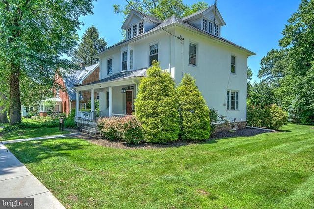 33 SIXTH AVE, Collegeville, PA 19426