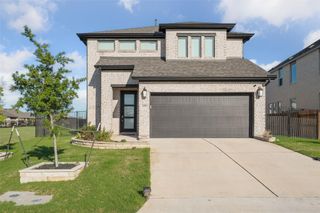 208 Dycus BND, Liberty Hill, TX 78642