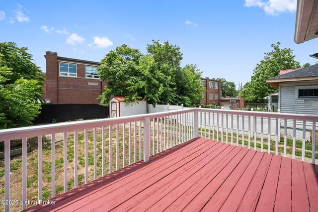 210 S 39th St, Louisville, KY 40212