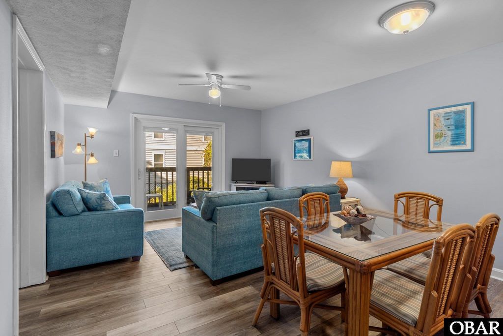 Image 12 of property listing at 627 Sand Fiddler Cir Unit B-1, Corolla, NC 27927