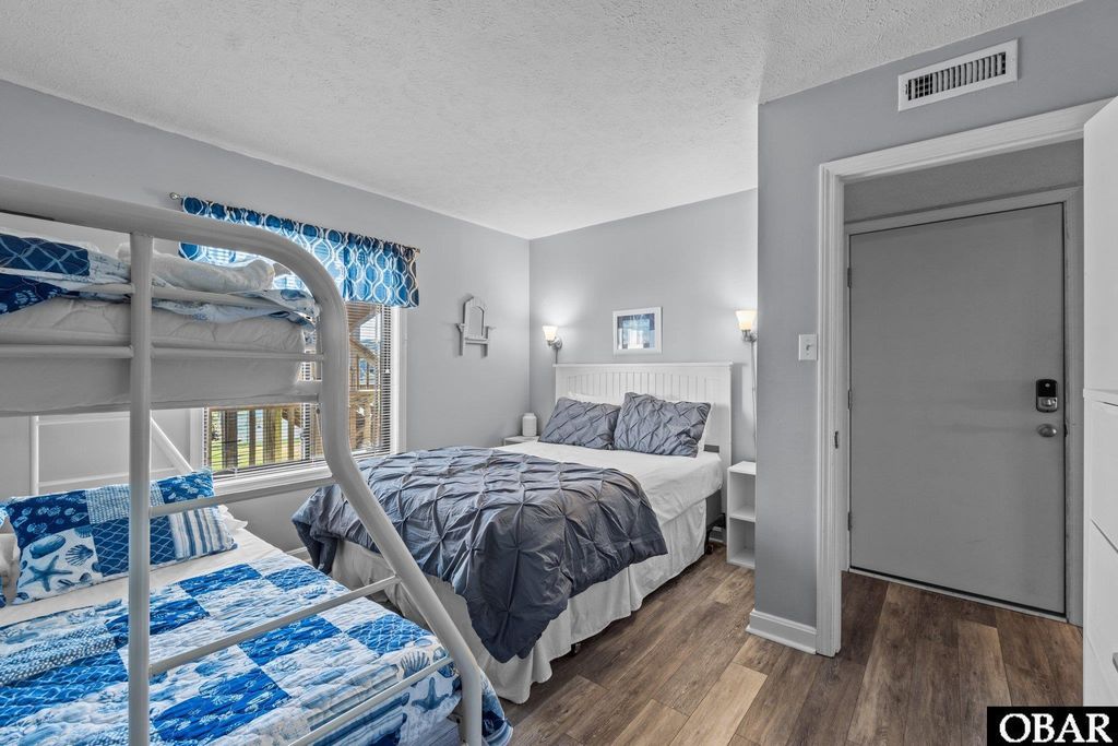 Image 17 of property listing at 627 Sand Fiddler Cir Unit B-1, Corolla, NC 27927