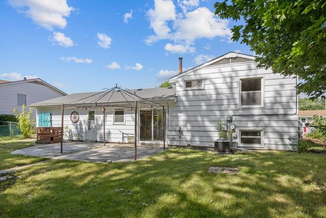8189 Carlisle Drive, Hanover Park, IL 60133