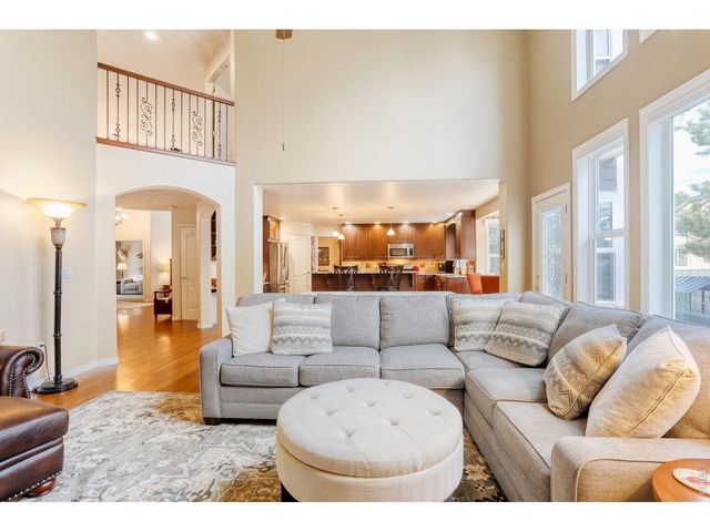 3745 Florentine Cir, Longmont, CO 80503