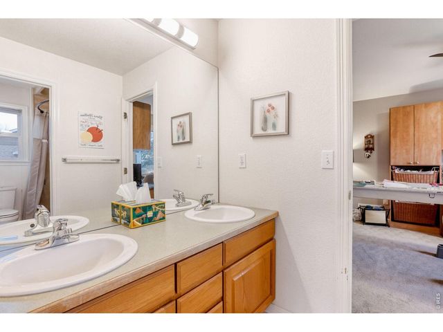 3745 Florentine Cir, Longmont, CO 80503