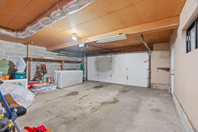 4135 Shirlee Lane S, Shoreview, MN 55126