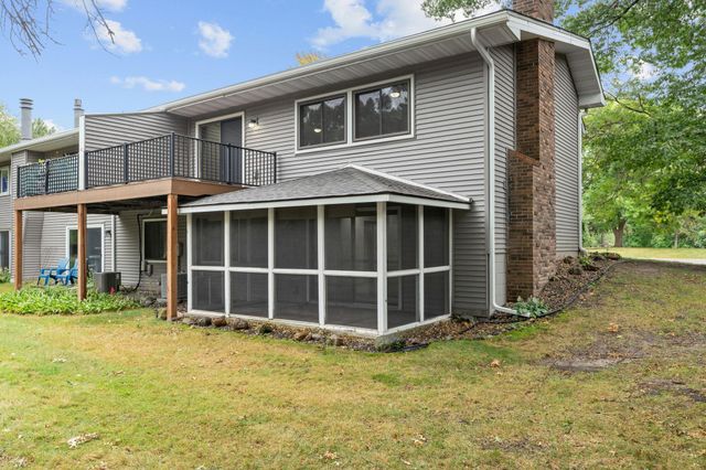 4135 Shirlee Lane S, Shoreview, MN 55126